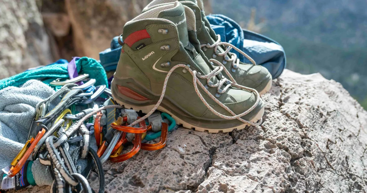 防水シューズ＆ブーツ | GORE-TEX ブランド